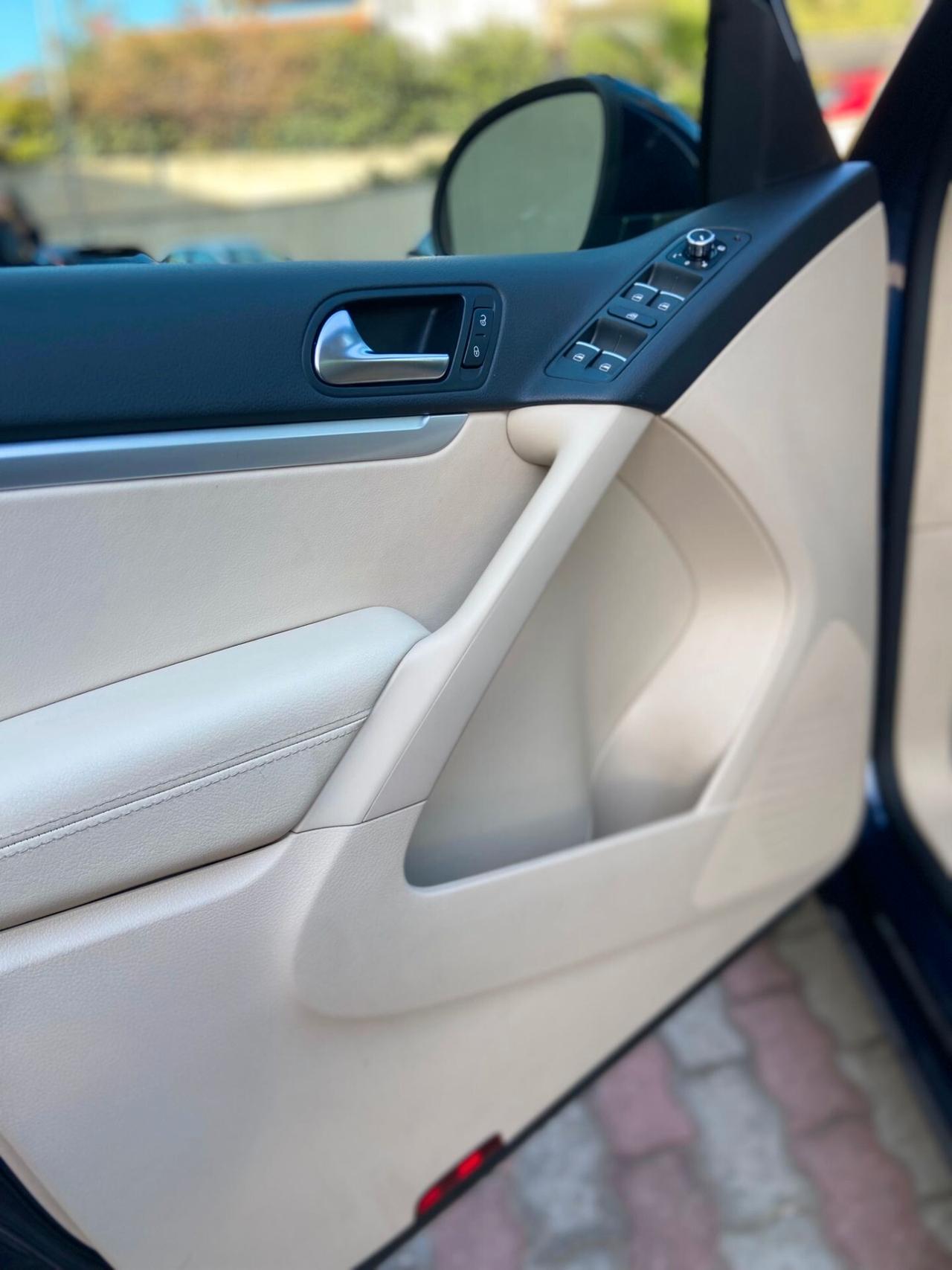 Volkswagen Tiguan 2.0 TDI 140cv Sport&Style BlueMotion