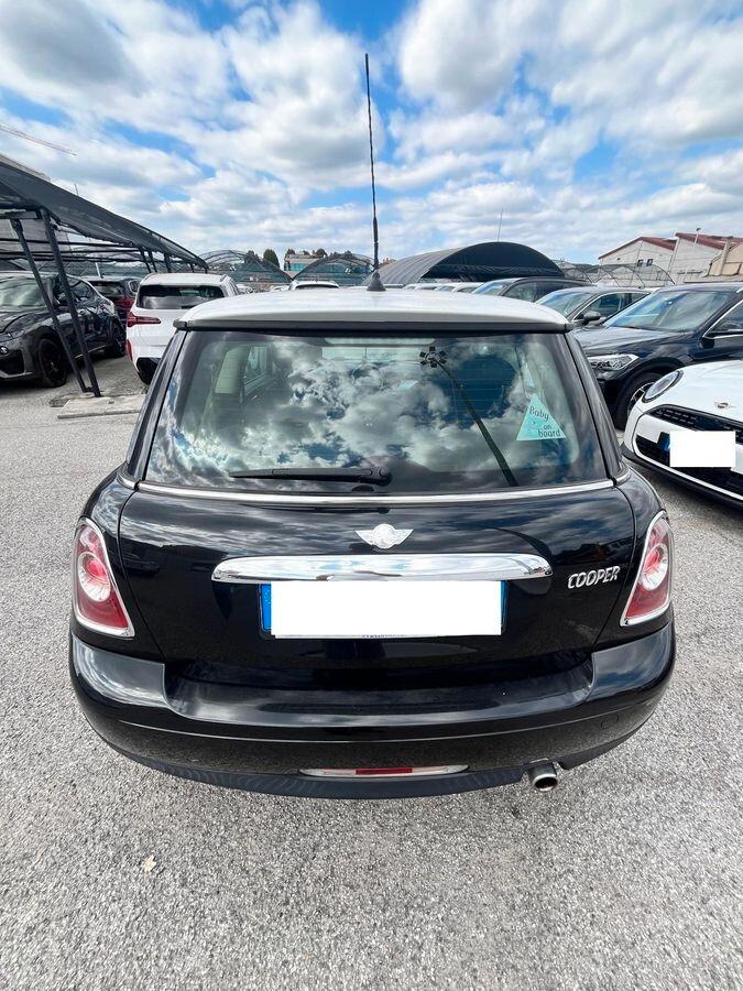Mini 1.6 16V One (72kW)