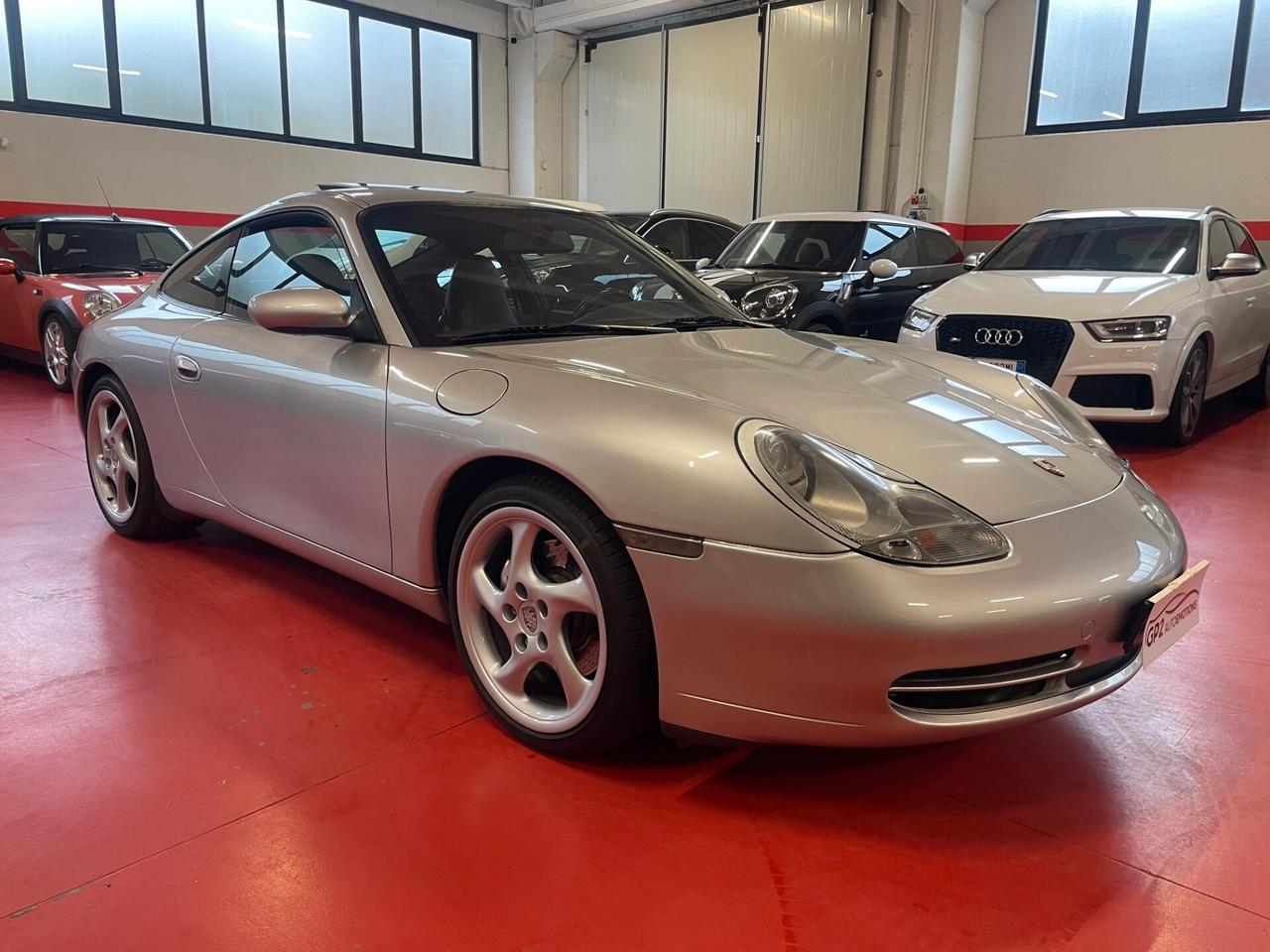 Porsche 911 996 carrera