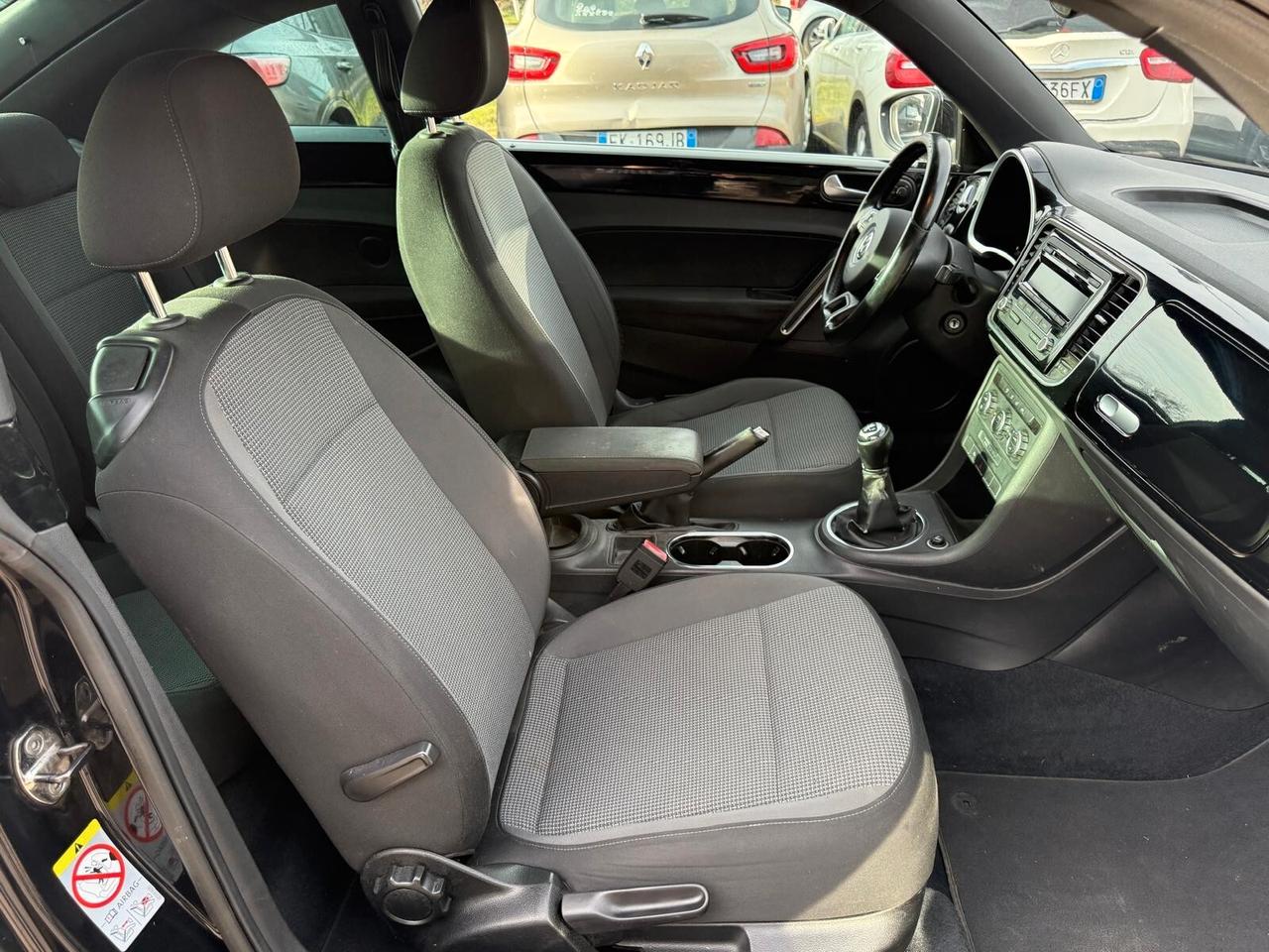 Volkswagen Maggiolino 1.6 TDI Design