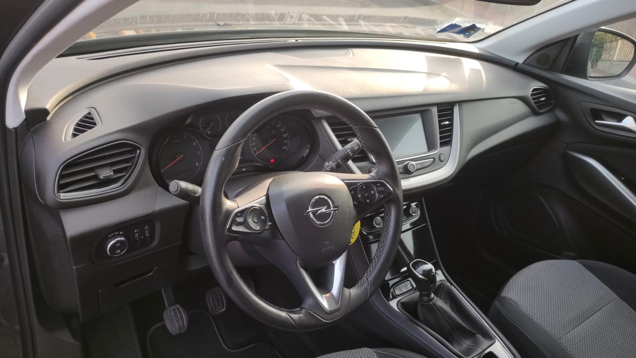 Opel Grandland X 1.2 Turbo AUTOMATICA NEOPATENTATI - 2019