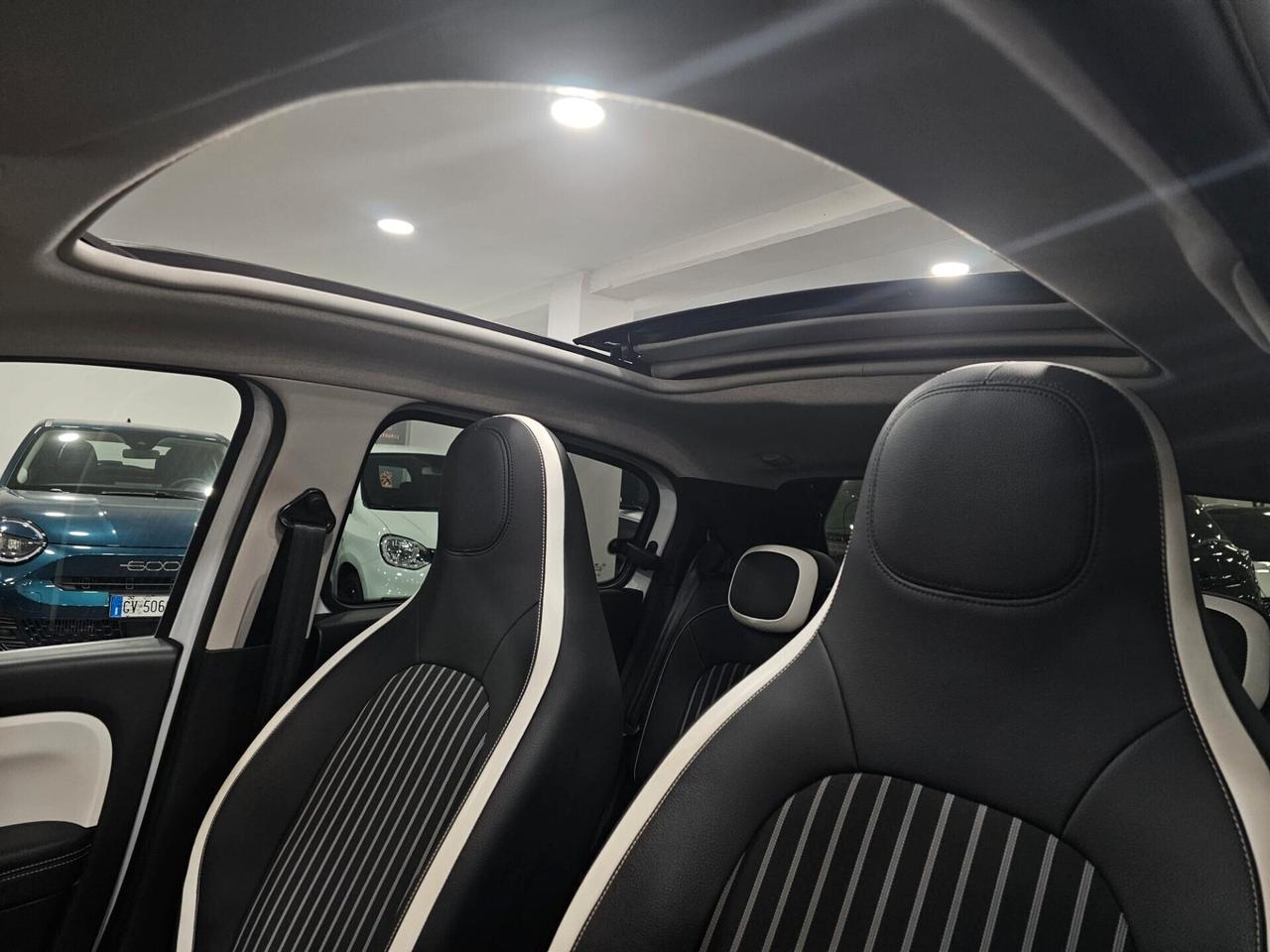 NUOVA RENAULT TWINGO INTENS SCe 1.0 BENZ 73CV