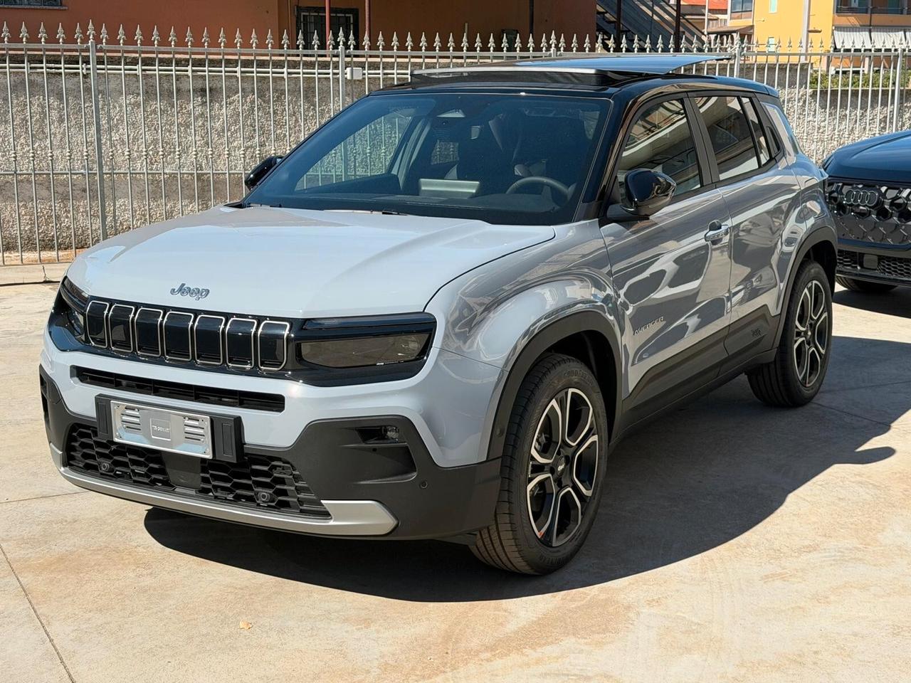Jeep Avenger 1.2 Turbo 110 CV MHEV Summit