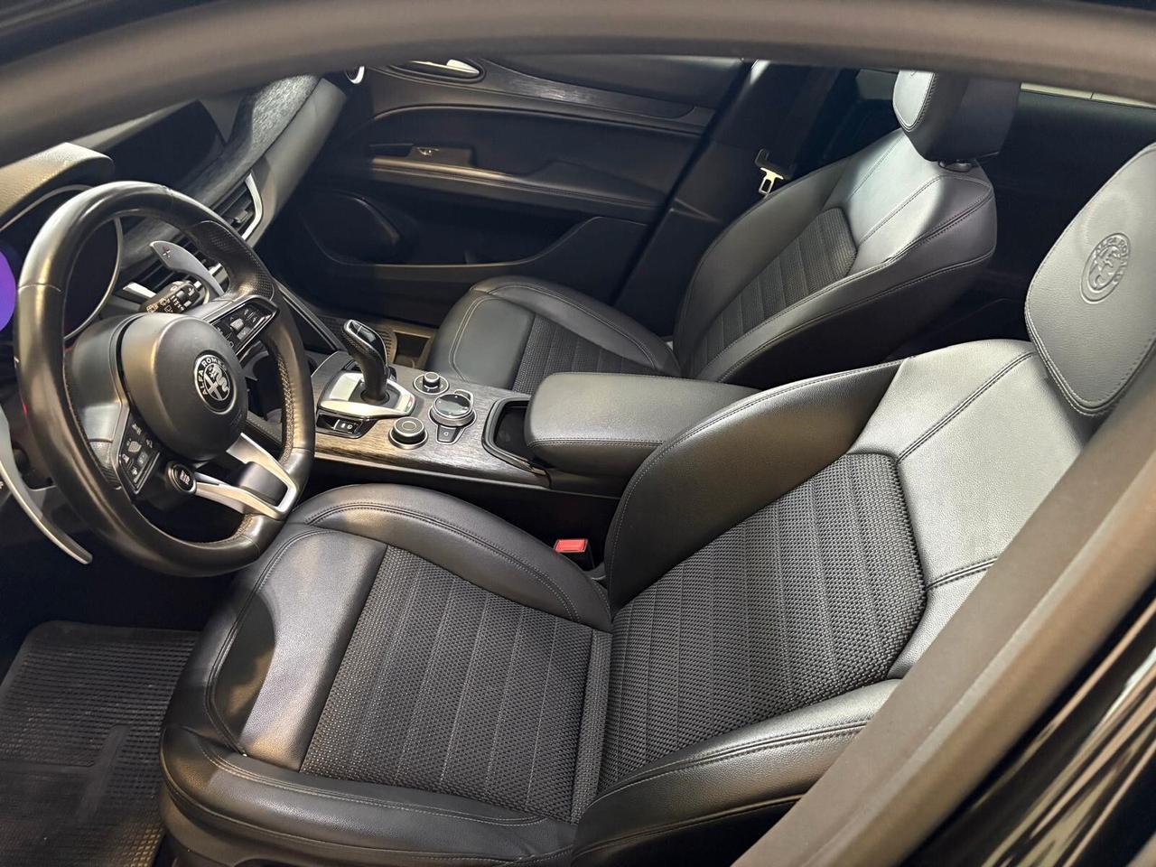 Alfa Romeo Stelvio 2.2 Turbodiesel 210 CV AT8 Q4 Super