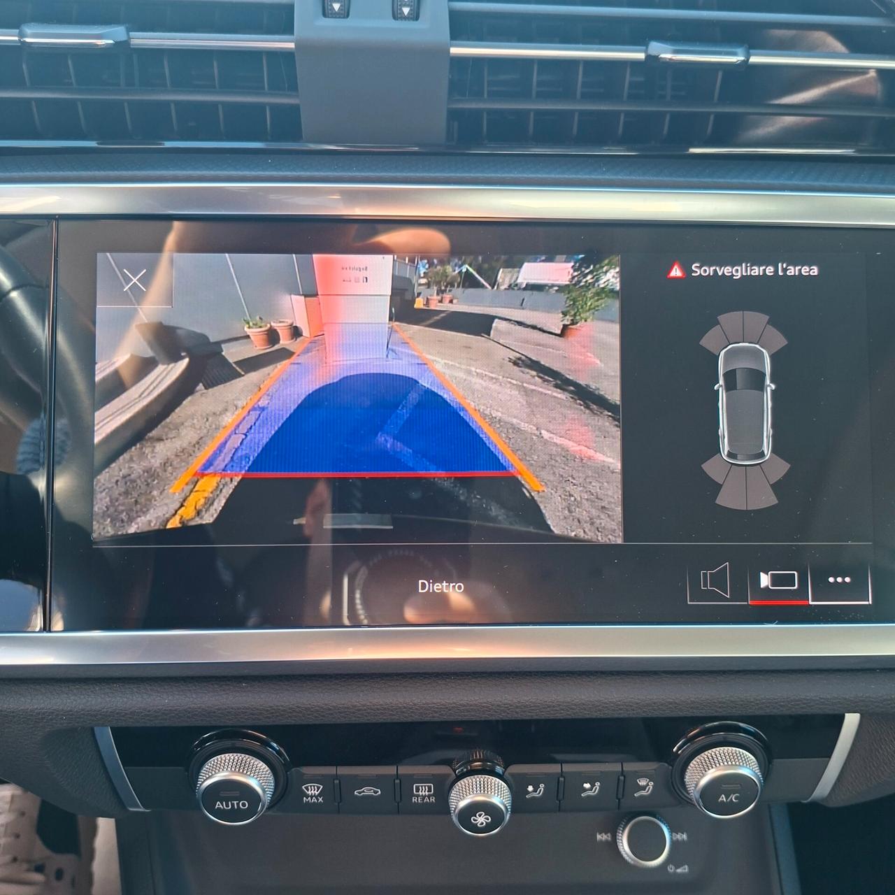 Audi Q3 35 2.0 Tdi 150Cv S-Tronic Business