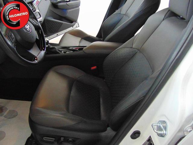 TOYOTA C-HR 2.0 Hybrid E-CVT Lounge