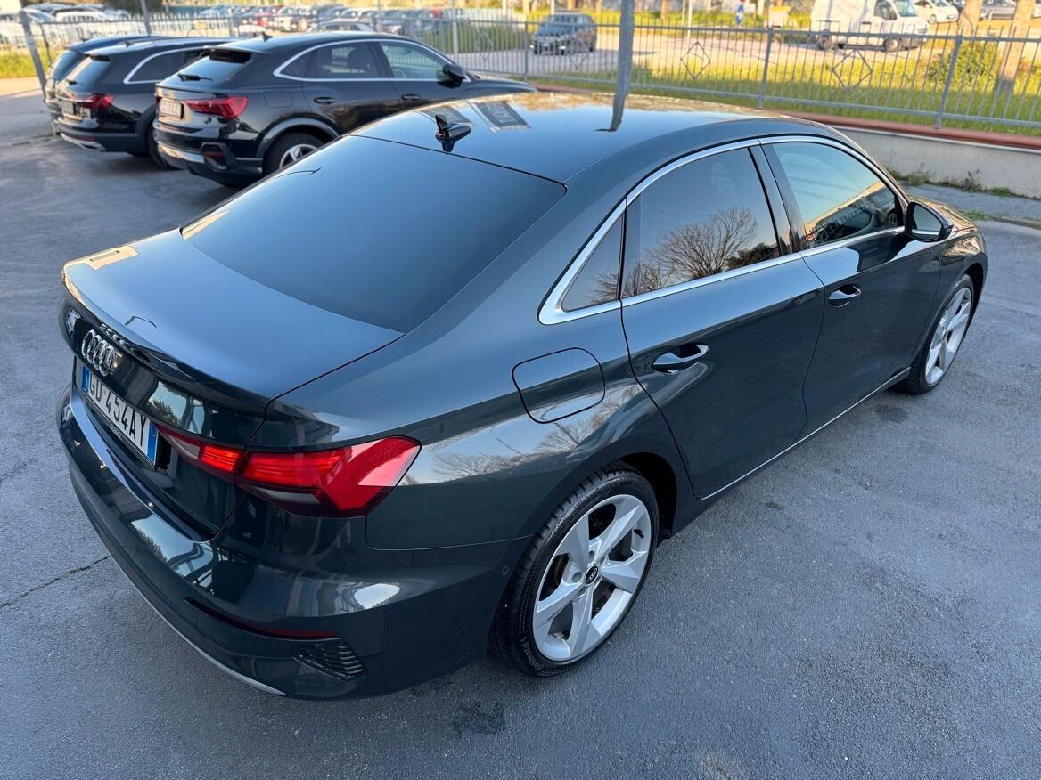 Audi A3 Sedan 35 TDI S tronic Sport Cerchi da 18'