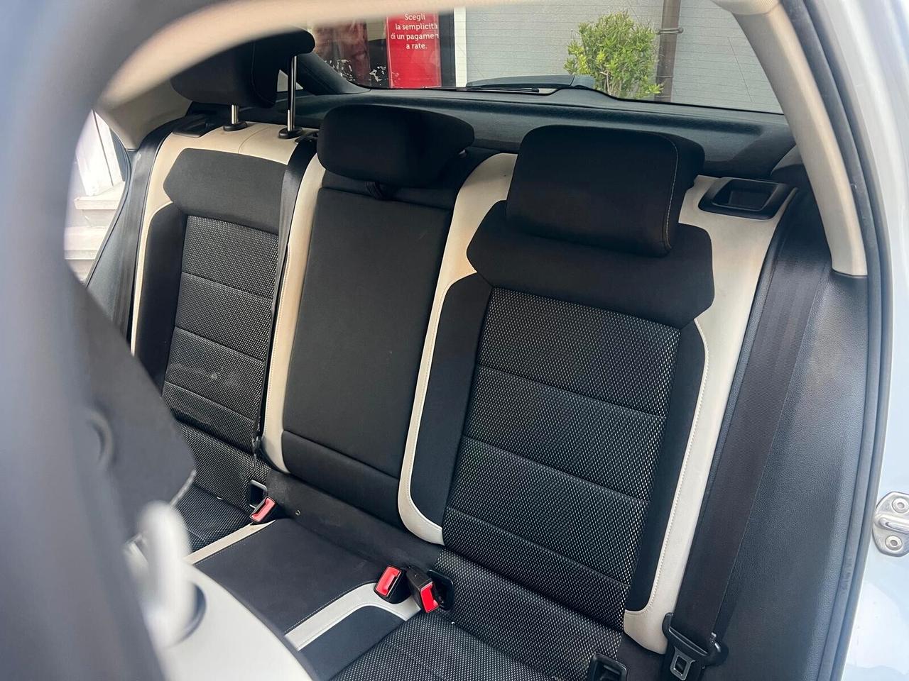 VW T-Roc 2.0 TDI SCR 150cv DSG ADVANCED BlueM. TECH