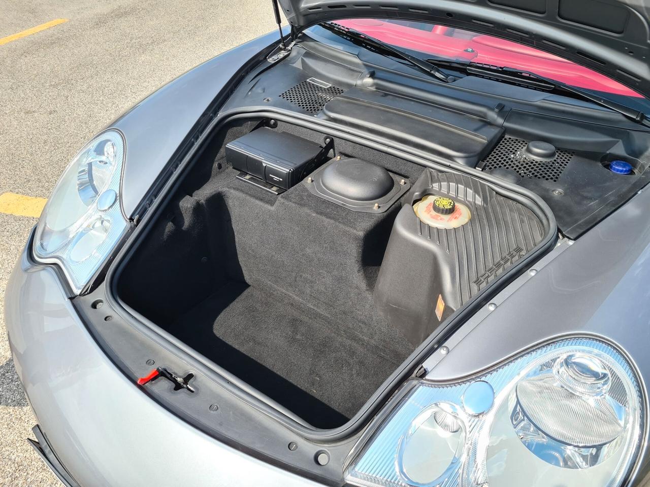 Porsche 911 996 Carrera 4S Coupé