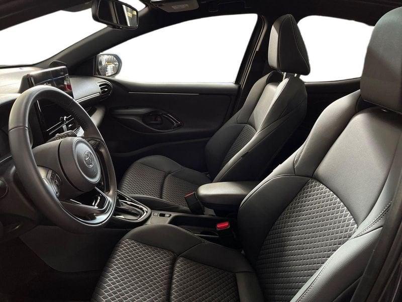 Toyota Yaris IV 2020 1.5h 130 Lounge