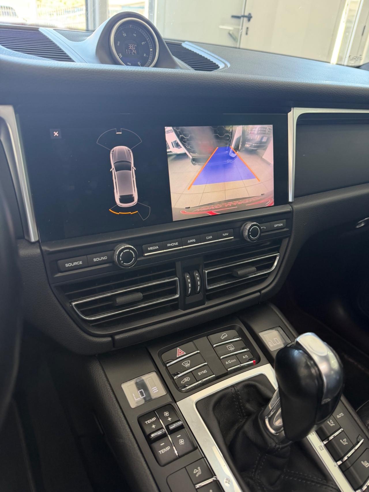 Porsche Macan 2.0 245 TETTO FULL finanziabile