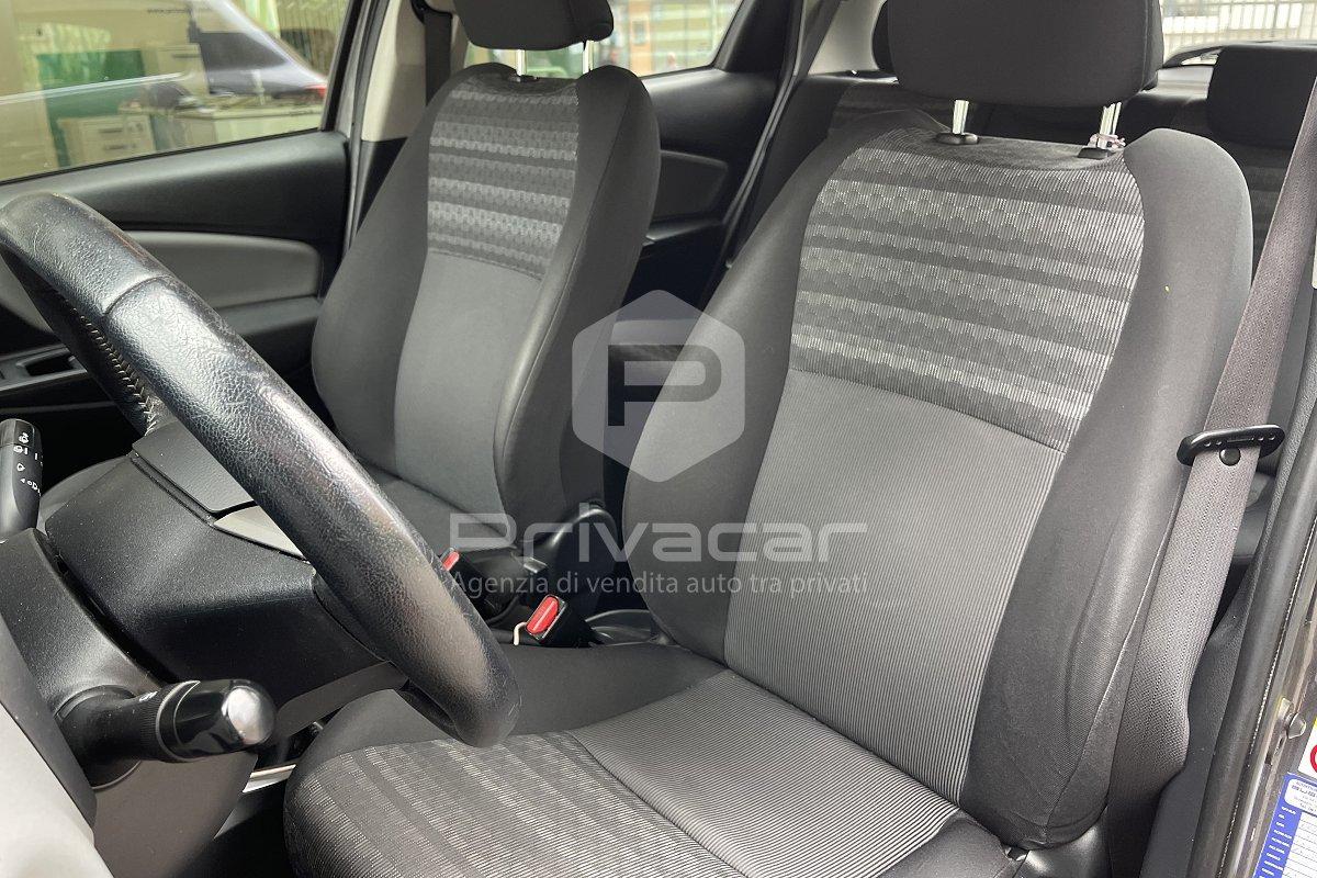 TOYOTA Yaris 1.0 5 porte
