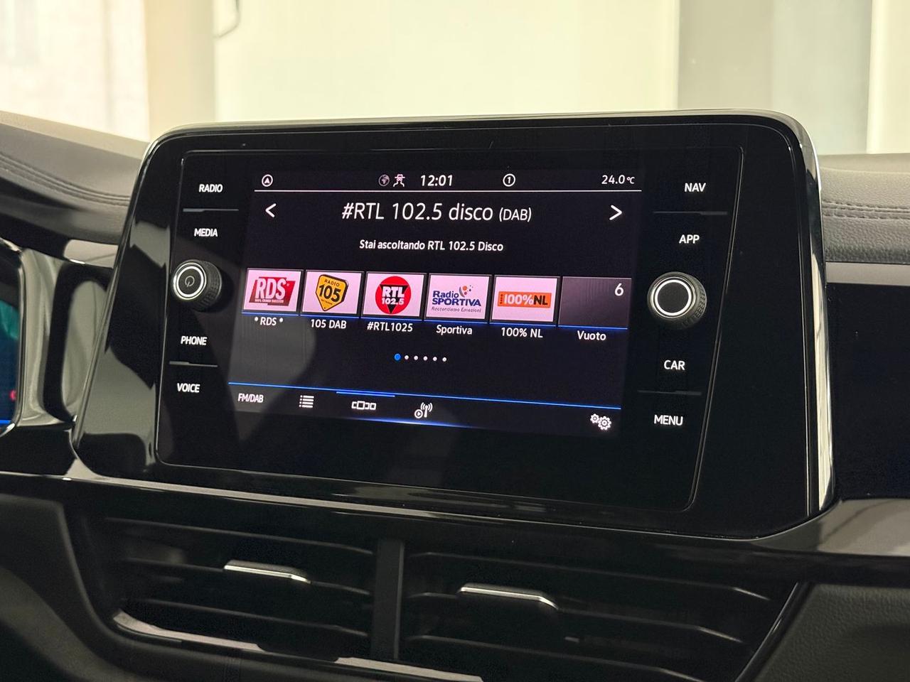 Volkswagen T-Roc R Line 2.0 TDI 150 Cv #11307