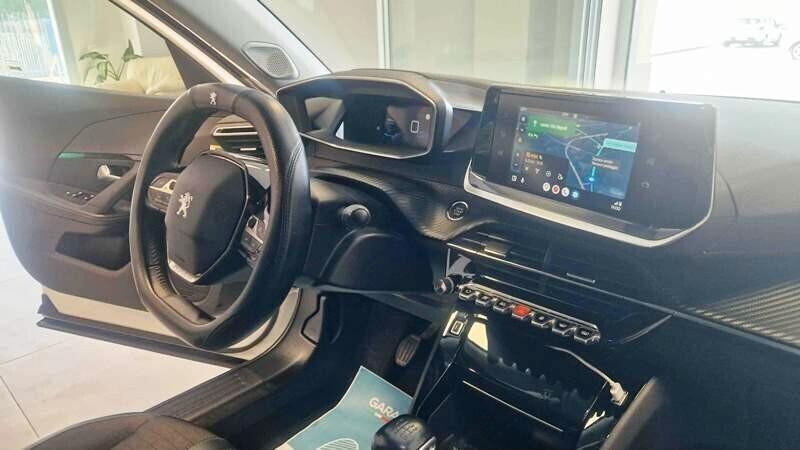 Peugeot 2008 1.2 PureTech 100 CV S&S Allure Pack