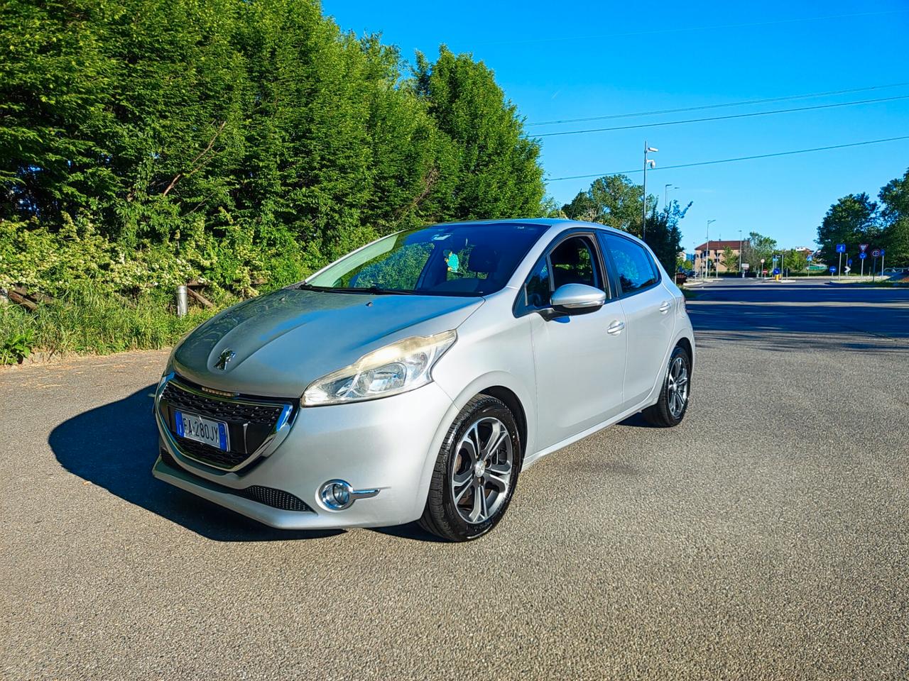 Peugeot 208 1.4 GPL