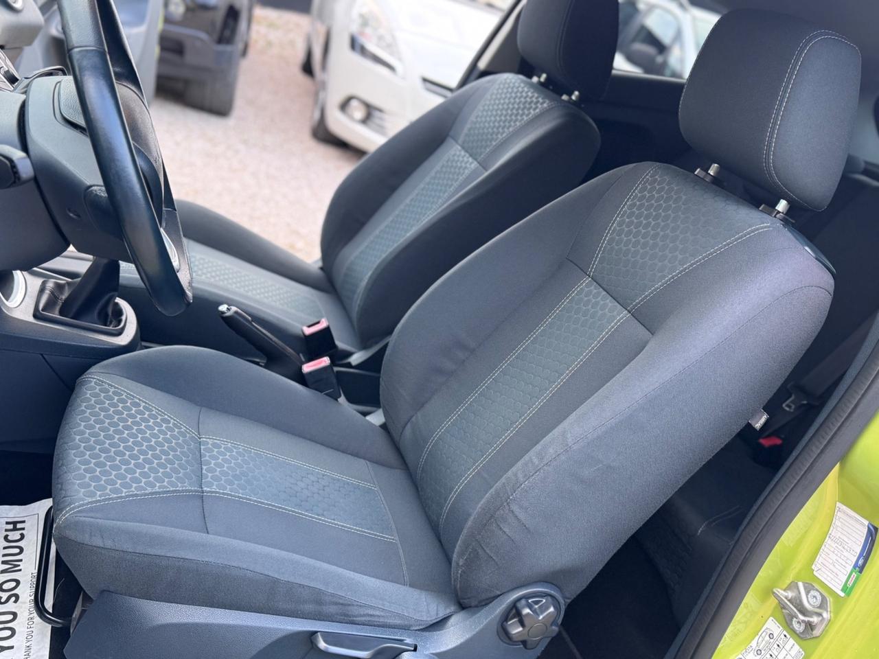 Ford Fiesta 1.2 Benzina 82cv - neopatentati 2010