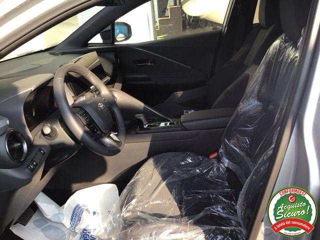 TOYOTA C-HR 1.8 HV Trend