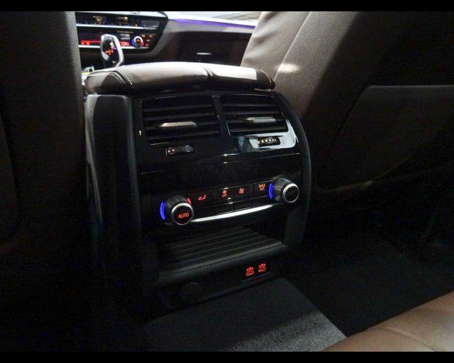 BMW 520 d 48V xDrive Touring Luxury
