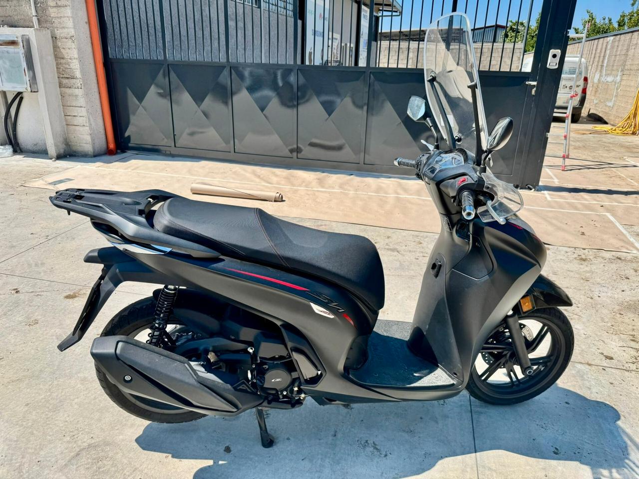 Honda SH 350 Sport 2024 Soli 1.600km