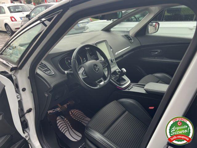 RENAULT Scenic Scénic dCi Initiale Paris Hybrid ANCHE NEOPATENTAT