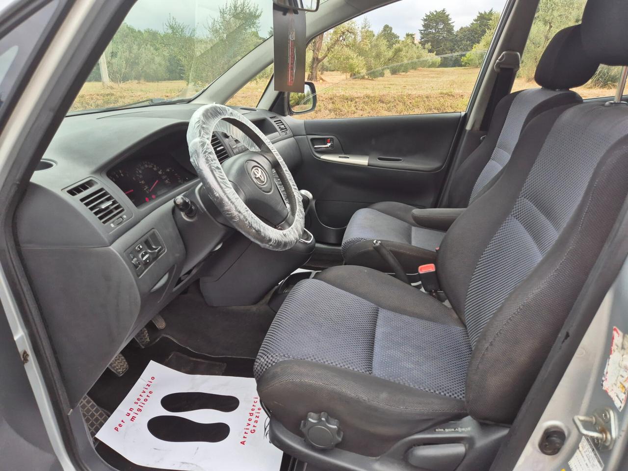 Toyota Corolla Verso 1.6 16V
