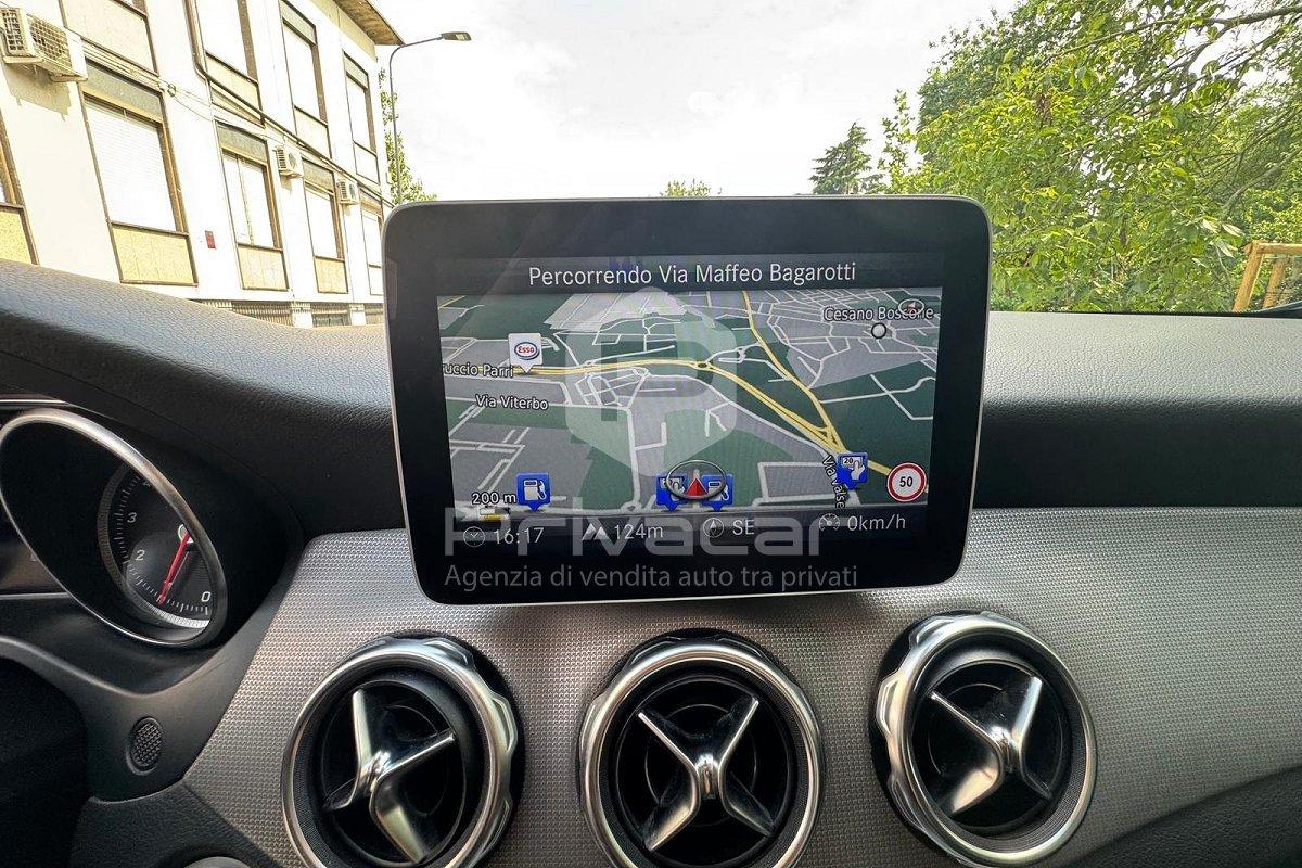 MERCEDES GLA 180 Sport