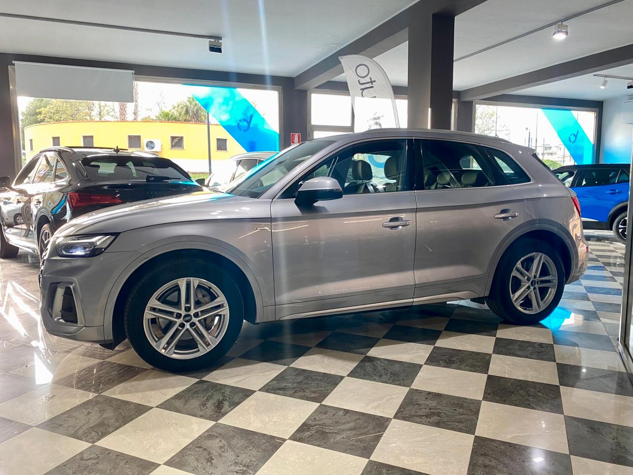 Audi Q5 35 TDI S tronic line-2023