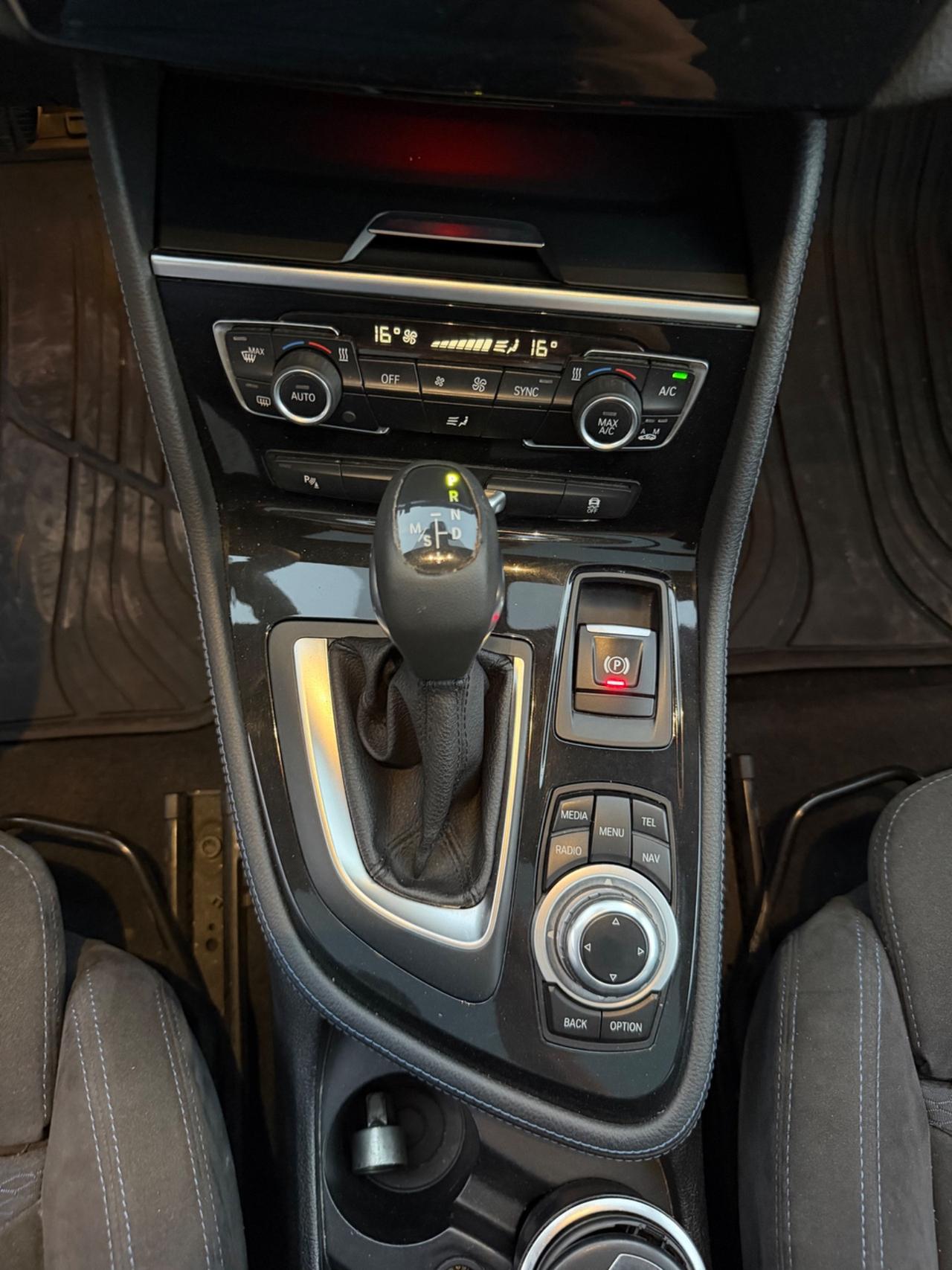 Bmw Serie 2 Active Tourer 220d Luxury