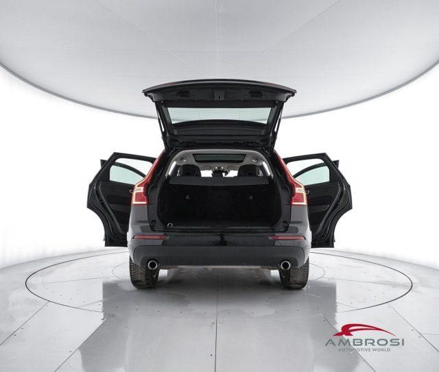VOLVO XC60 D3 Momentum Fwd