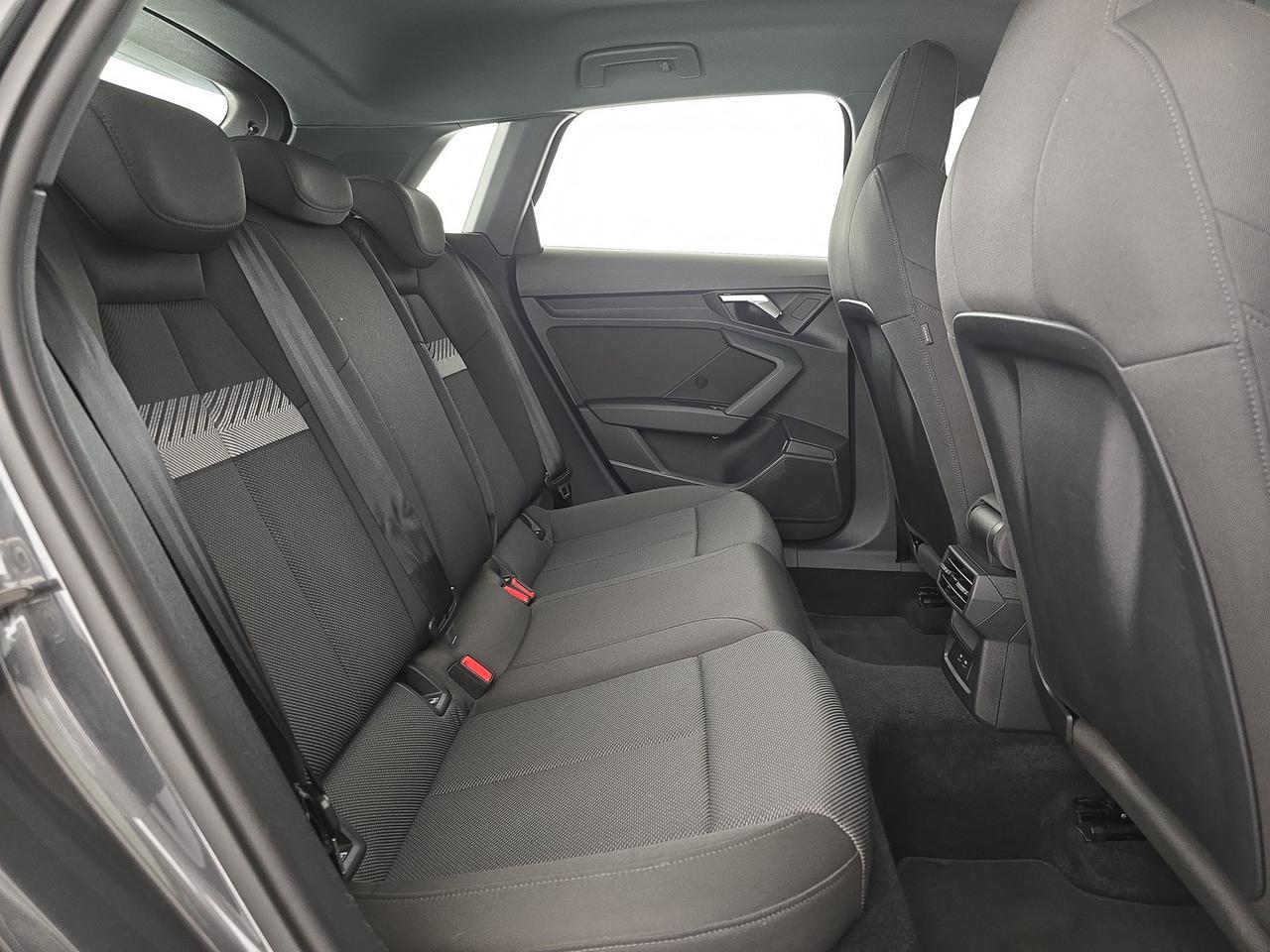 Audi A3 sportback 30 2.0 tdi s line edition s-tronic