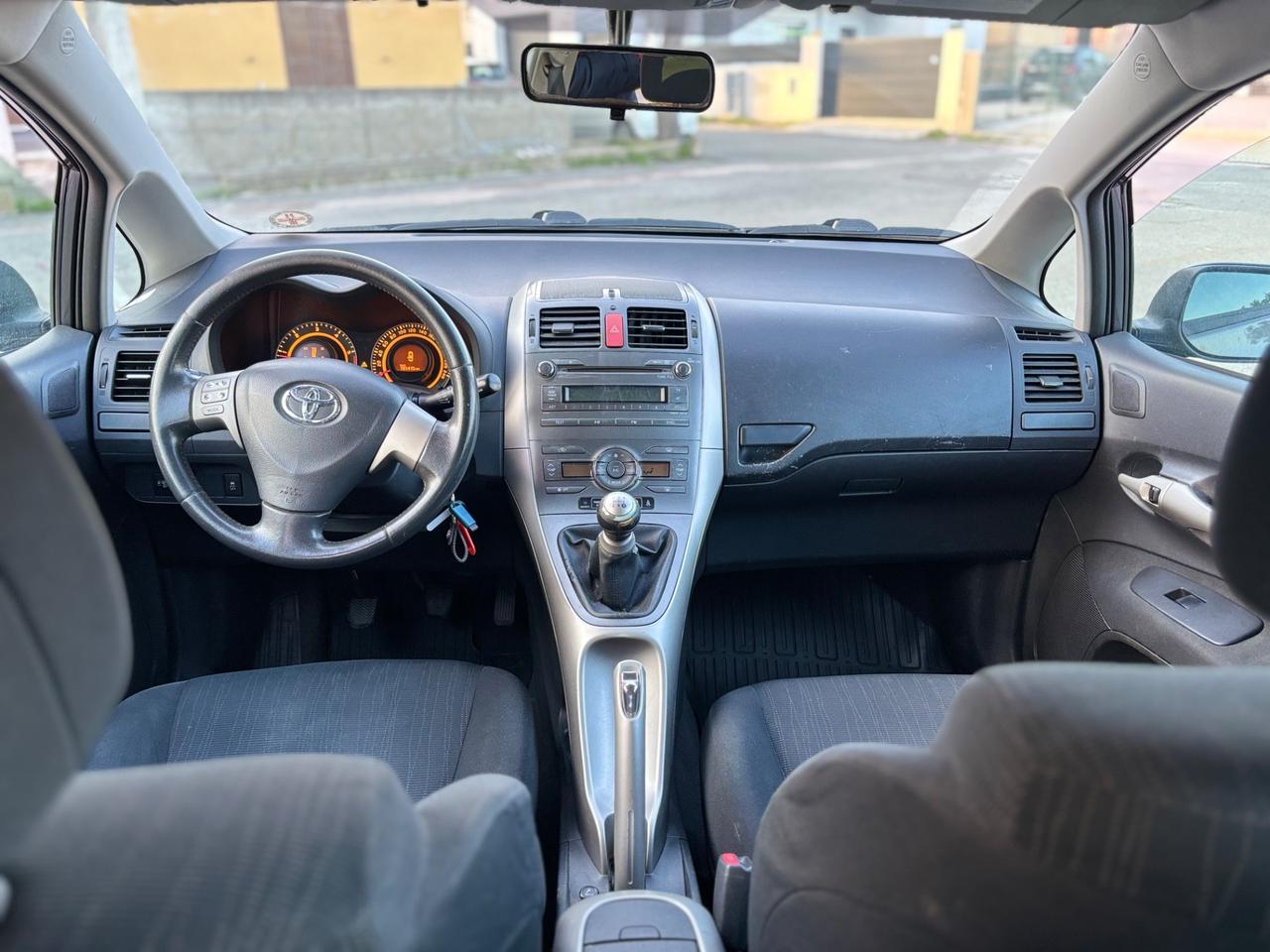 Toyota Auris 1.4 D-4D 5 porte