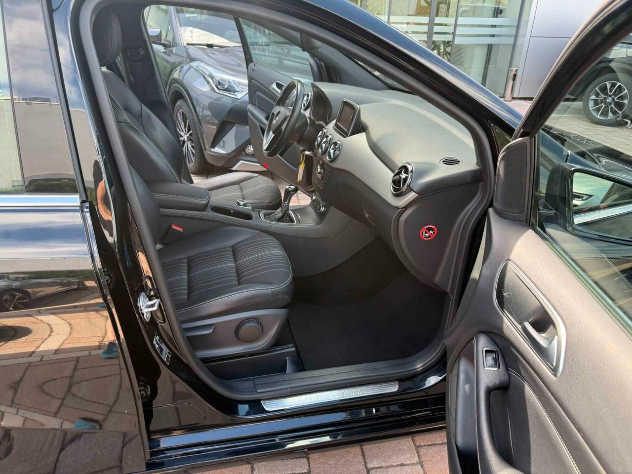 Mercedes-benz B 180 CDI BlueEFFICIENCY Executive
