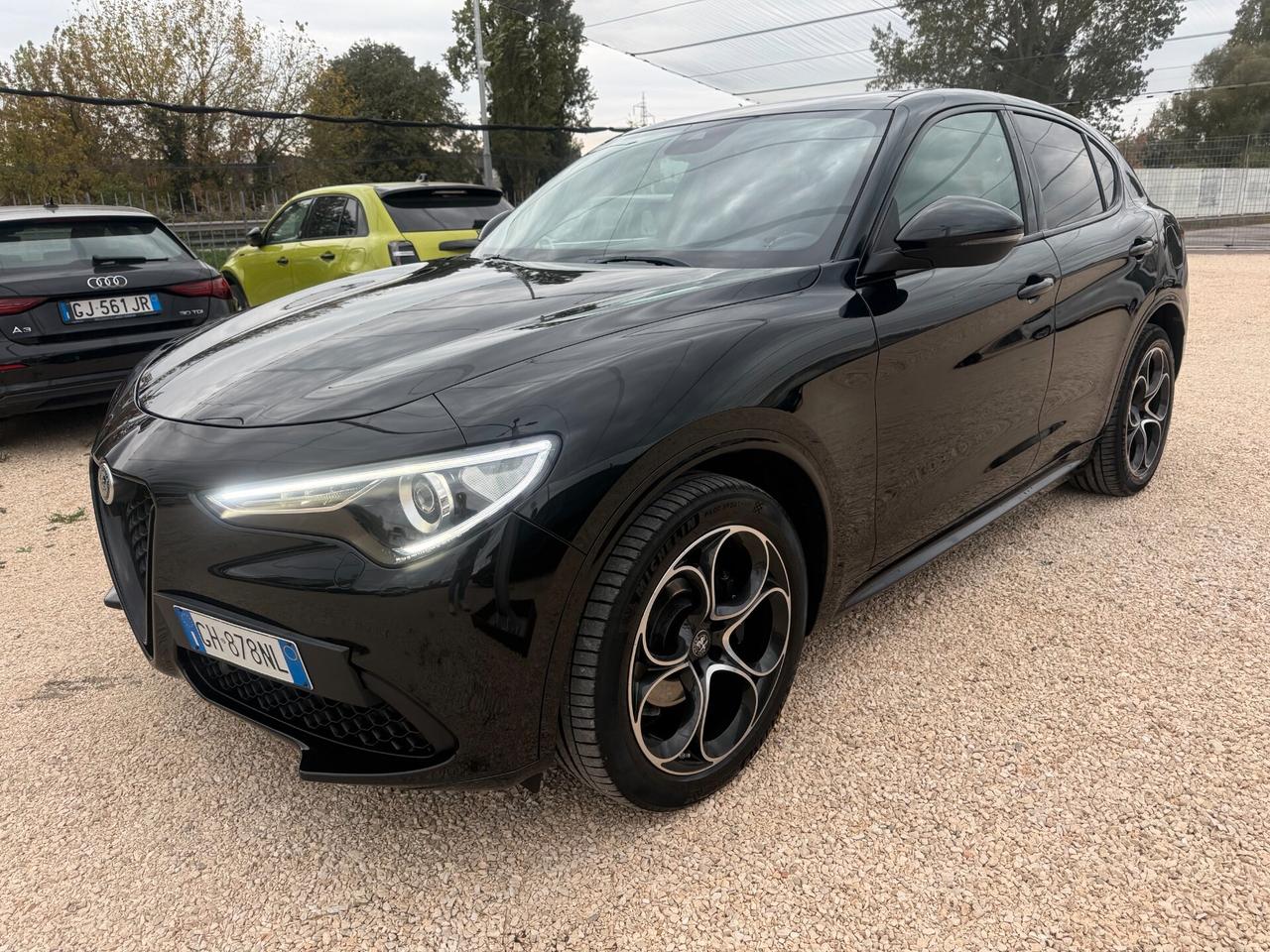 Alfa Romeo Stelvio 2.2 Turbodiesel 210 CV AT8 Q4 Veloce TOTAL BLACK