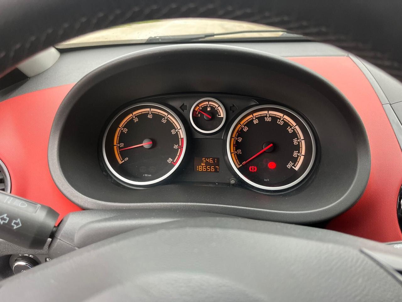 Opel Corsa 1.2 5 porte GPL Unipro 2010