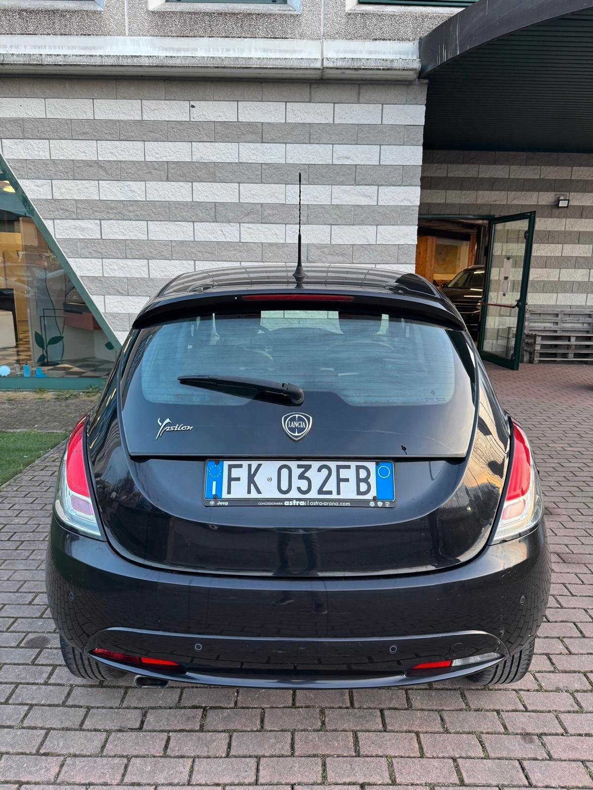 Lancia Ypsilon 1.2 69 CV 5 porte GPL Ecochic Gold