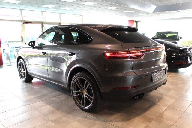 PORSCHE Cayenne Coupé 3.0 V6 *UNIPROP*TETTO*CHRONO*