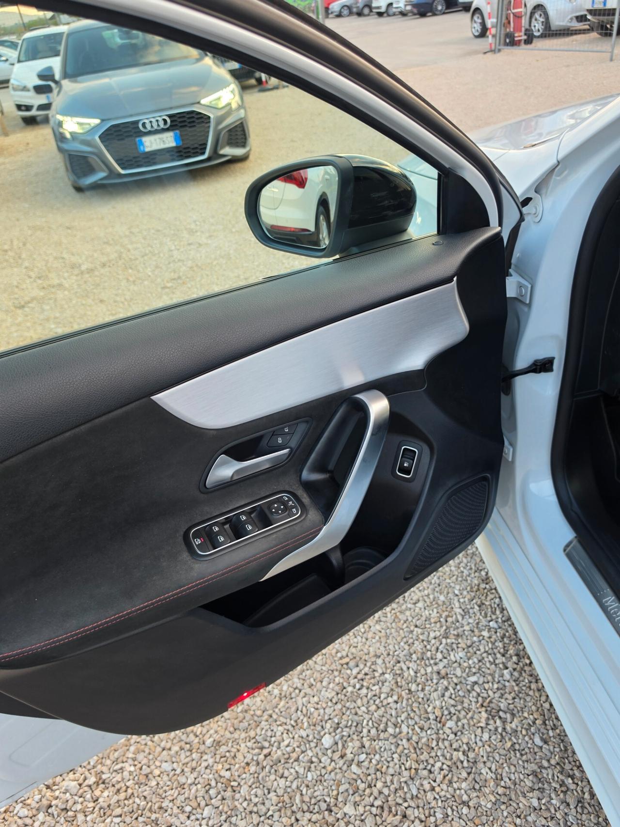 Mercedes-benz A 250 e Automatic EQ-Power Premium