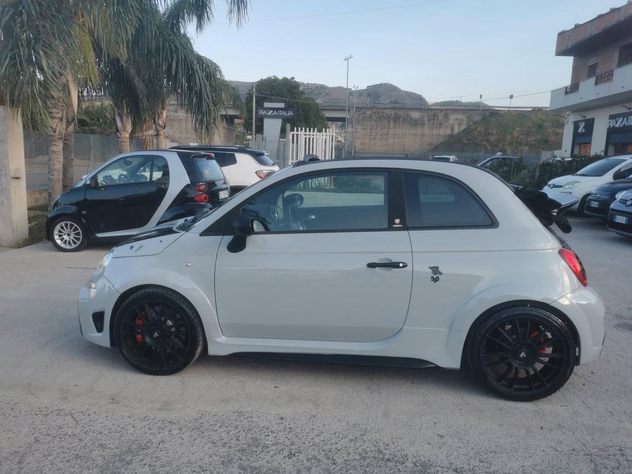 Abarth 595 c 1.4 Turbo T-jet 160cv MTA Competizione 2015