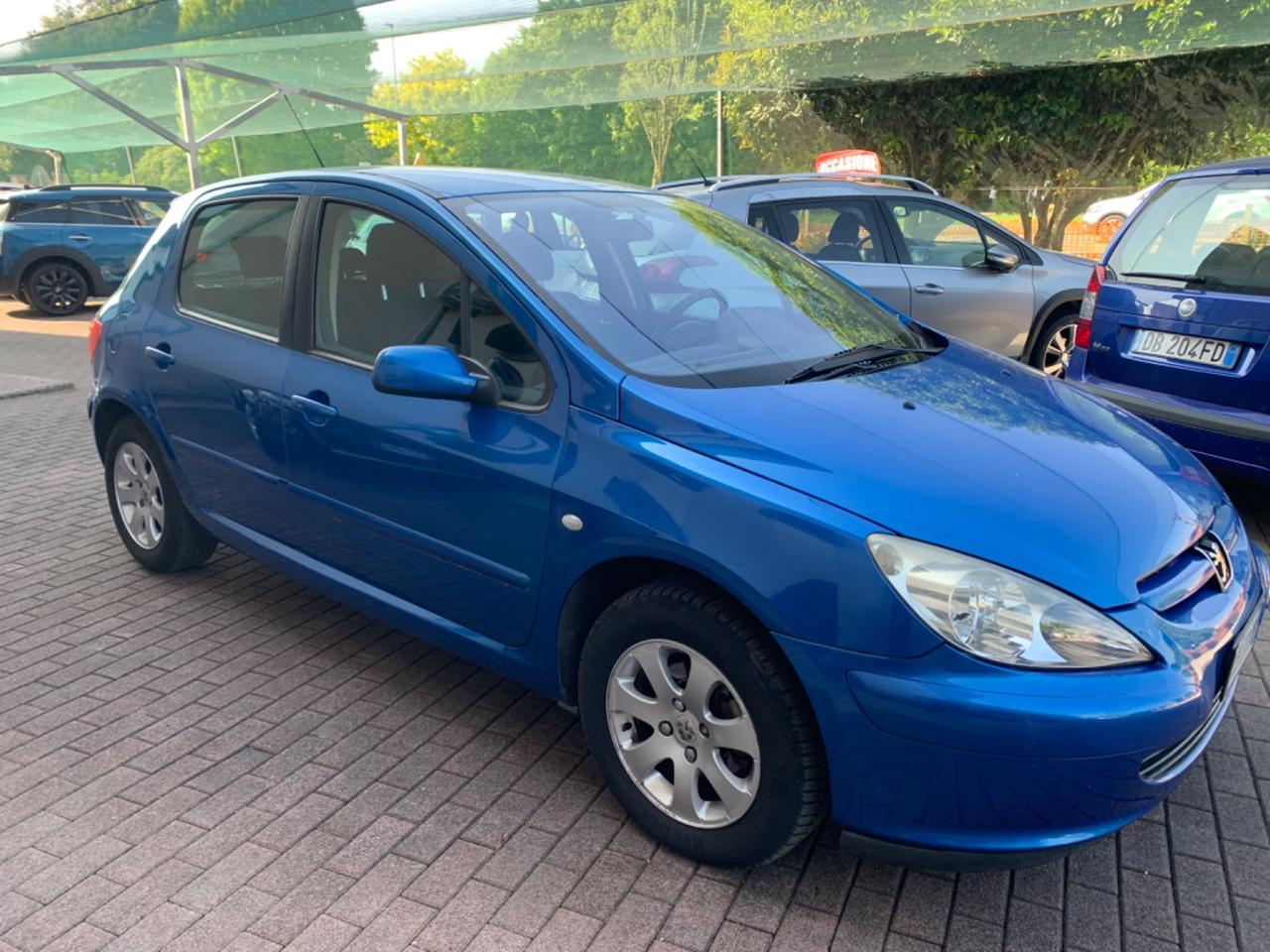 Peugeot 307 2.0 HDi 5p. XR