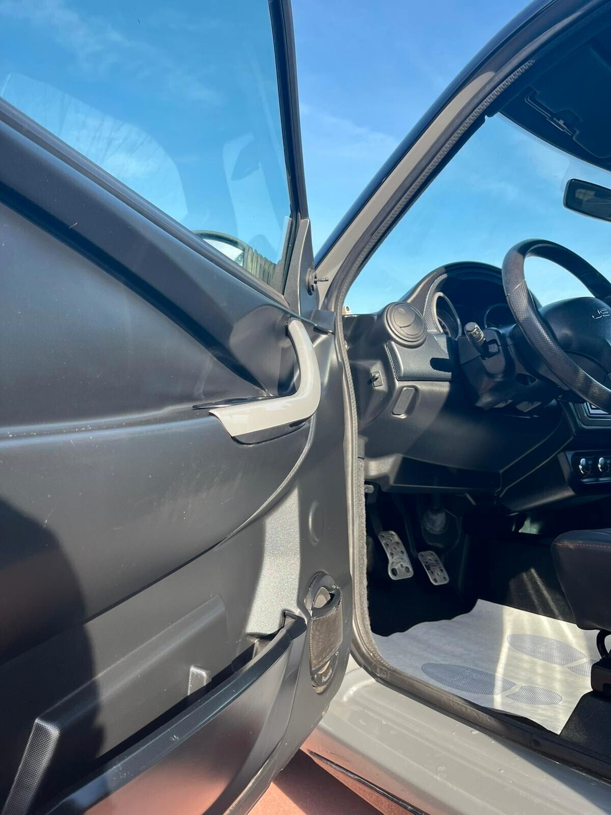 Ligier JS JS50 DCI Sport Ultimate Ice