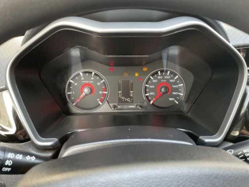 Mahindra KUV100 1.2 K8 m-bifuel