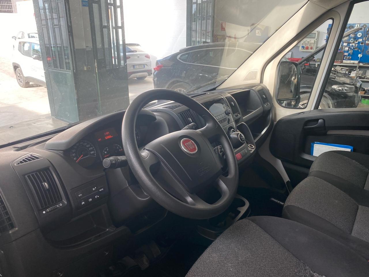 VENDITA AUTOCARRO: €17.000 IVA