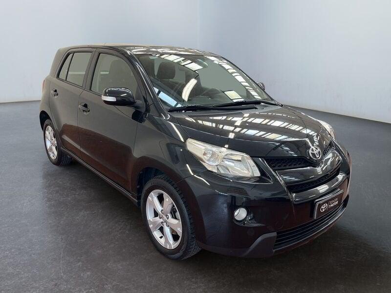 Toyota Urban Cruiser Urban Cruiser 1.4 D-4D AWD Lounge X