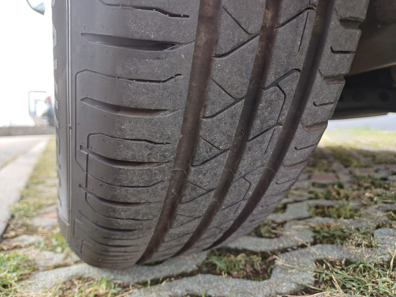 Volkswagen Polo 1.0 MPI 65 cv 5 porte Trendline BMT