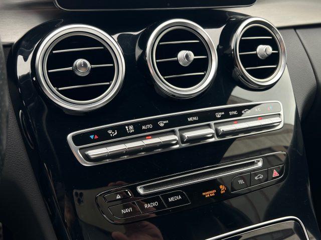 MERCEDES-BENZ C 220 d Coupé Premium AMG