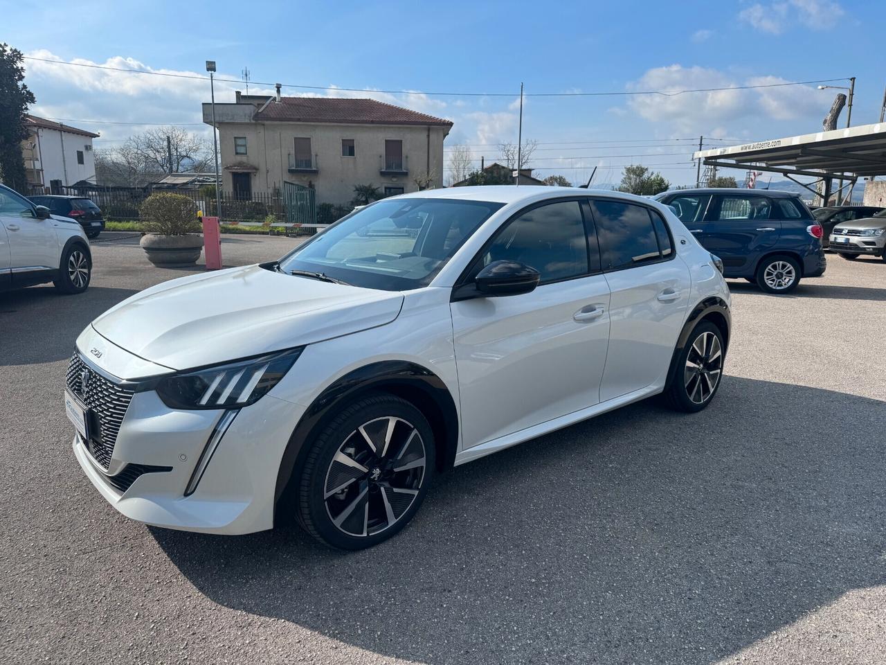 Peugeot 208 e208 77cv 57kw GTline