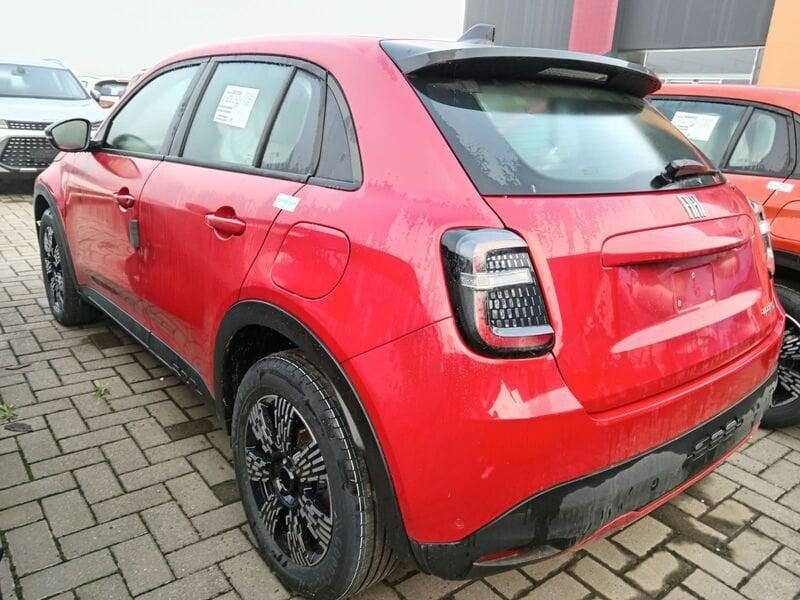 FIAT 600 600 1.2 hybrid Icon 145cv auto