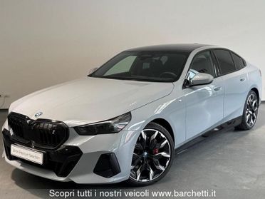 BMW Serie 5 i5 edrive40 Msport