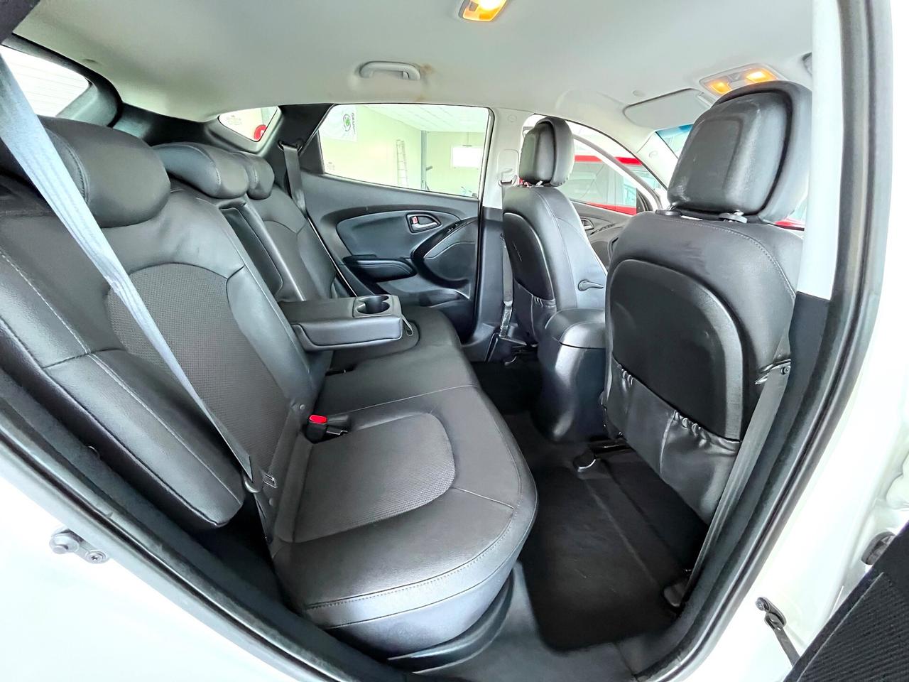 HYUNDAI IX35 1.7 CRDi 2WD LED + PELLE