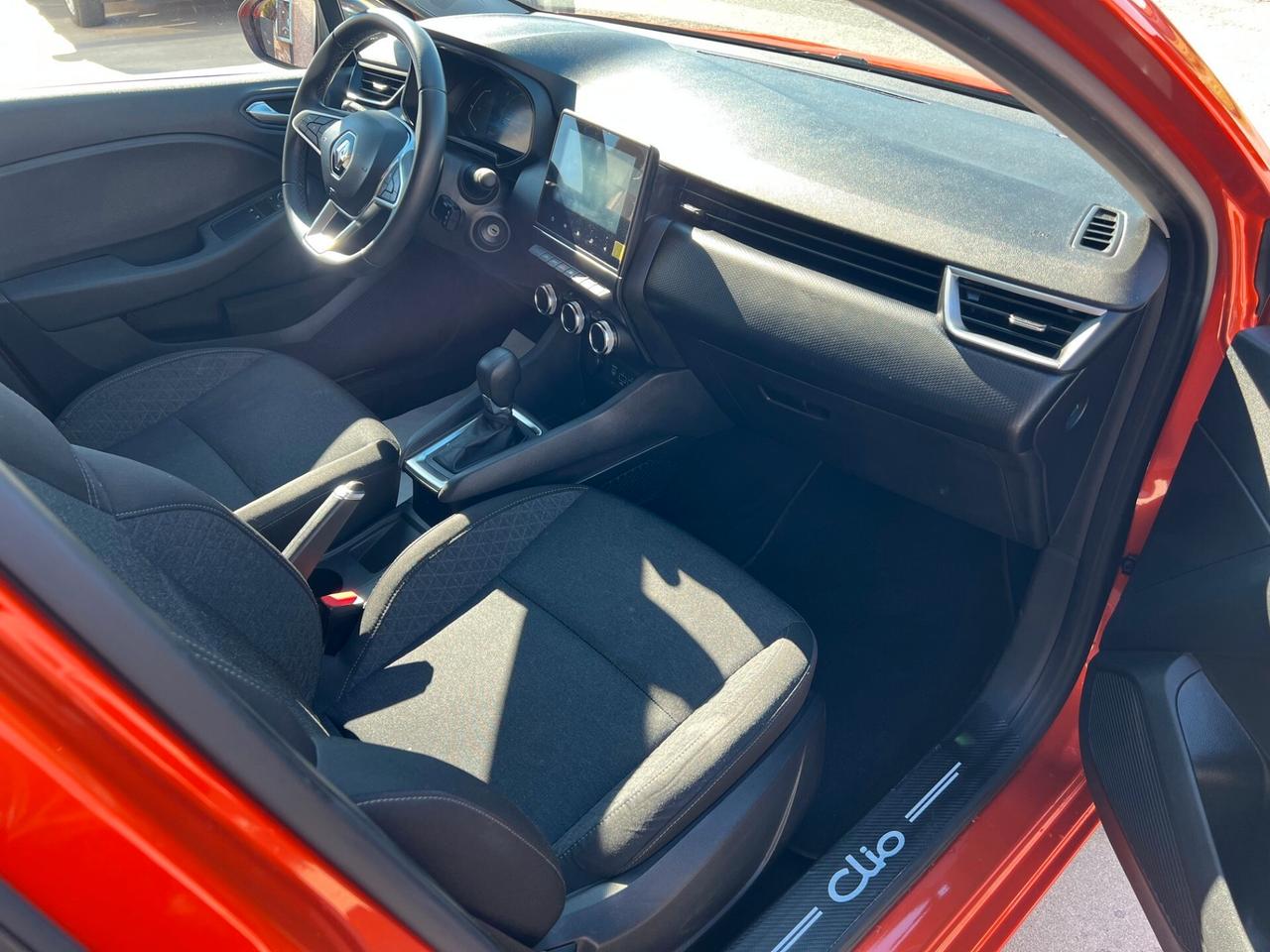 Renault Clio Full Hybrid E-Tech 145 CV 5 porte Techno